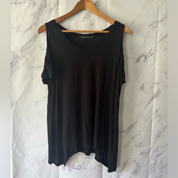 BLACK COLD SHOULDER SHORT SLEEVE TOP BLACK WOMENS LARGE - Picture 2 of 12